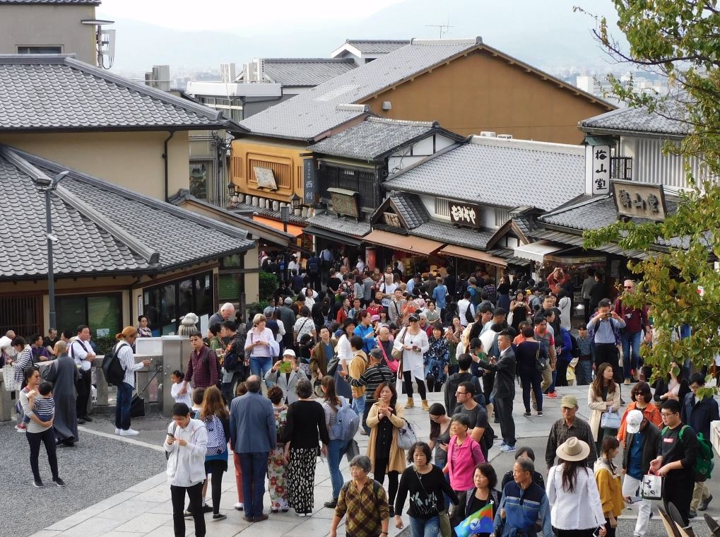 qua-tai-khach-du-lich